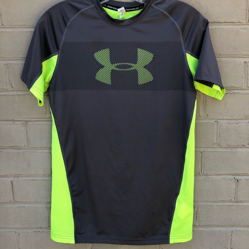 GUC Underarmour Heat Gear Size XL Top
